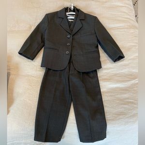3 piece charcoal suit size 3
